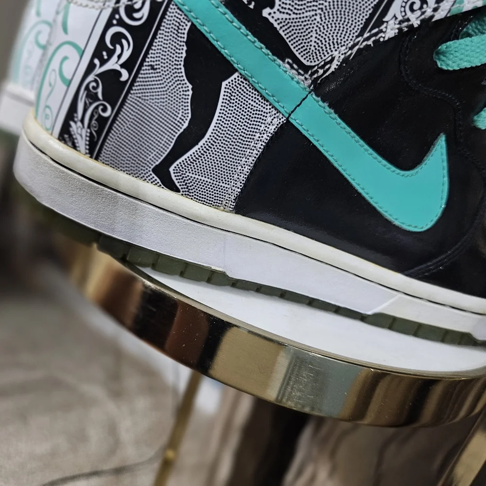 Nike Dunks High PRM Dontrelle - Picture 5 of 10